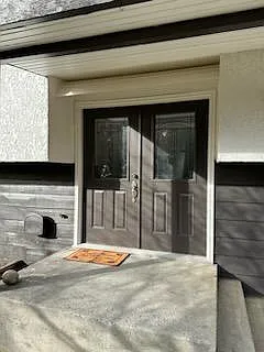 3 bed, 2.0 bath, $2,500 — Photo 2
