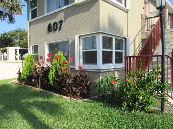 607 Jessamine Blvd APT 1, Daytona Beach, FL 32118