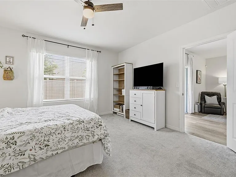 16163 Silent Sands Ln — Photo 16
