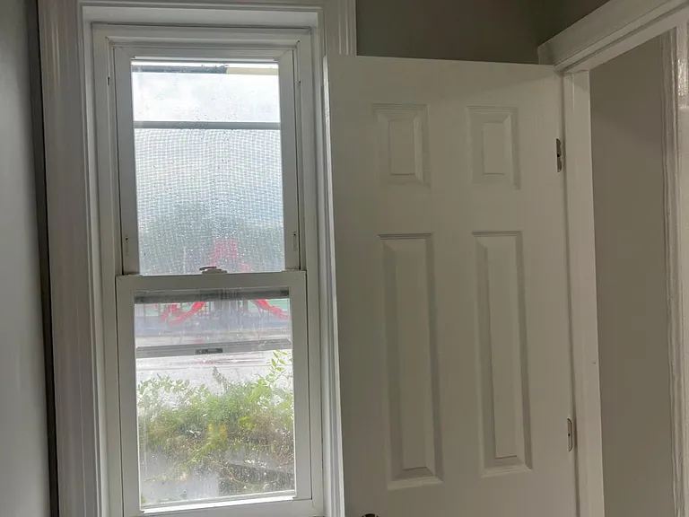 28 Sherman St #7 — Photo 14