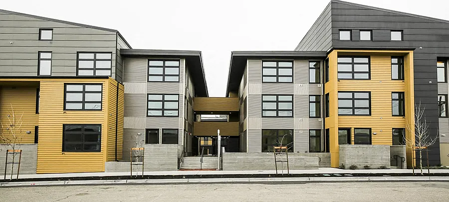 3900 Adeline — Photo 3