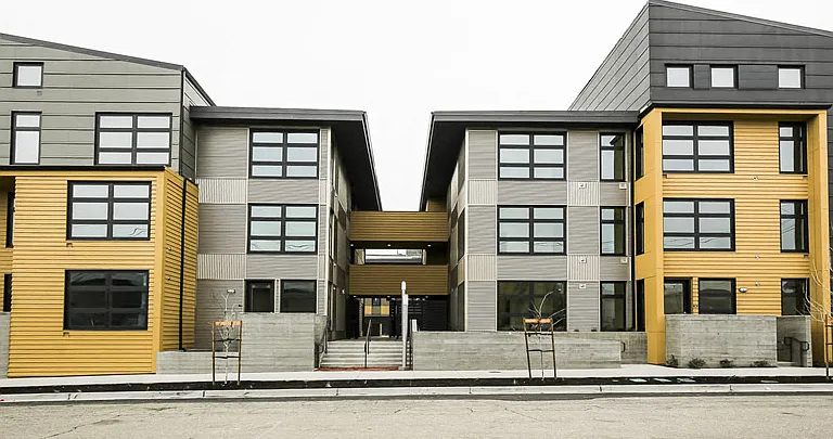 3900 Adeline — Photo 3