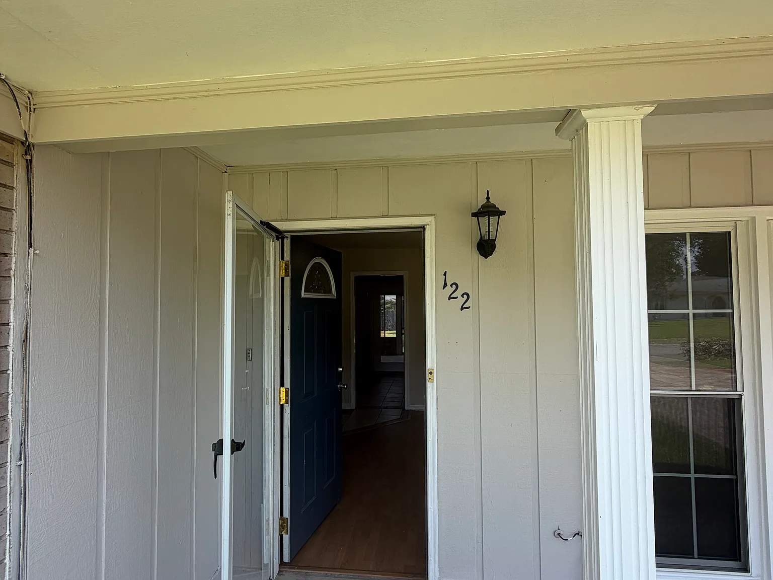 4 bed, 1429 sqft, $1,700 — Photo 2