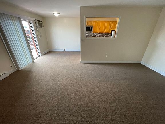 Living Room (view 1)