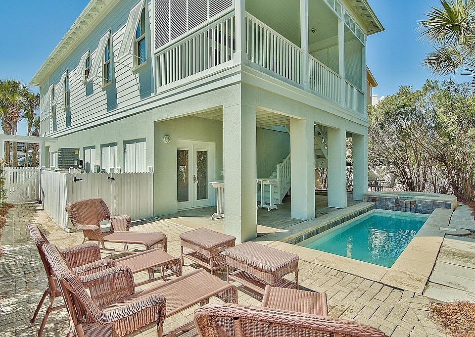 1st image of 3609 Waverly Cir