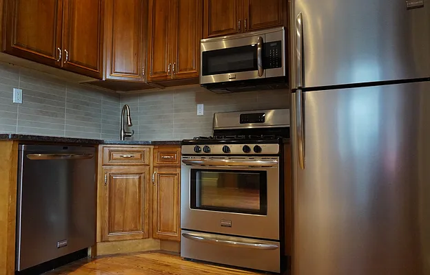 Rented by (Legacy) Brooklyn Rentals NYC | media 20