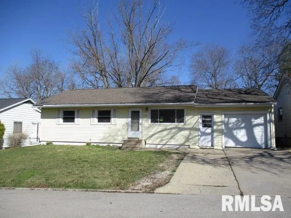 104 Dawn Ter, Washington, IL 61571