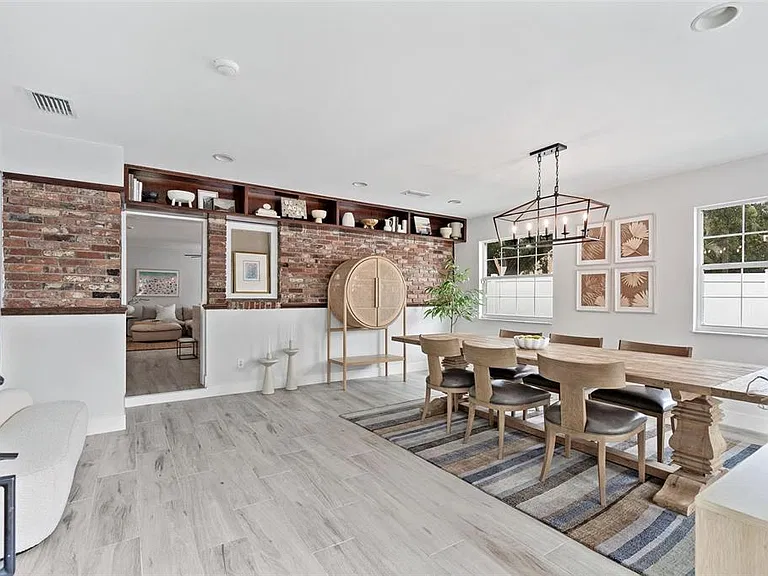 3601 W Dale Ave — Photo 3
