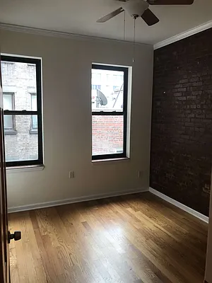 Rented by Aryeh Realty | media 11