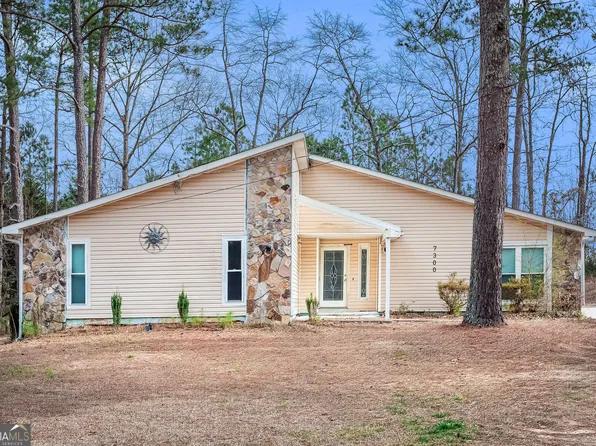 7300 Buck Creek Dr, Fairburn, GA 30213