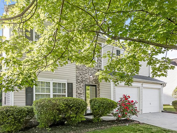 4th image of 4525 Staffordshire Ln