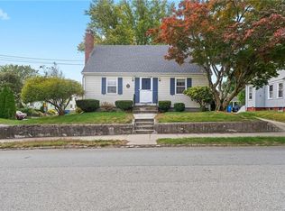 124 Clarence St, Cranston, RI 02910