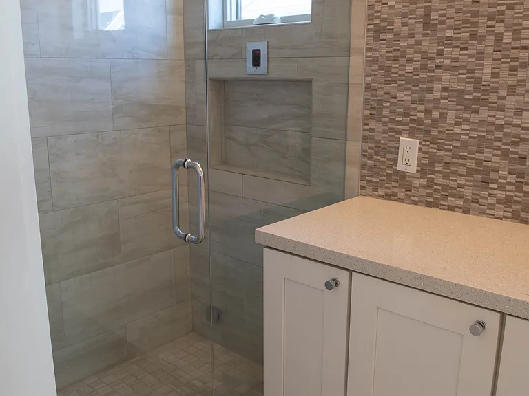 1045 Sanchez St — Photo 16