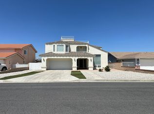 18144 Harbor Dr, Victorville, CA 92395