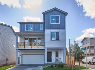 18525 SE 271st Pl, Covington, WA