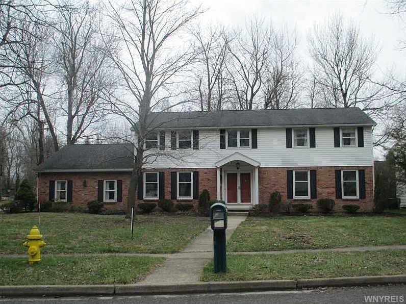 1st image of 242 Wellingwood Dr