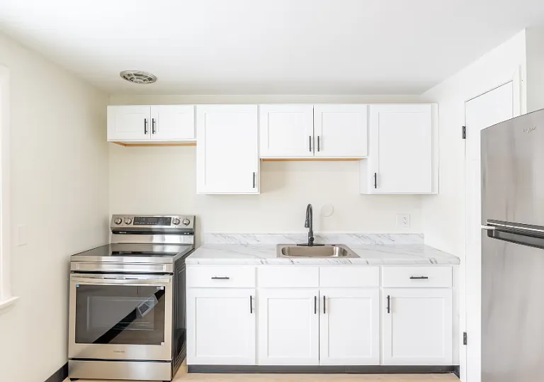 U-Crest & Belvedere Apartments — Photo 4