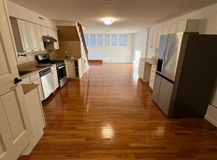 49 Chestnut St, Marlborough, MA 01752