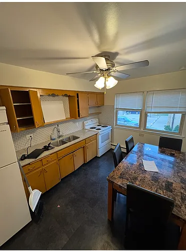 425 Laurel Ave #3 Photo 1