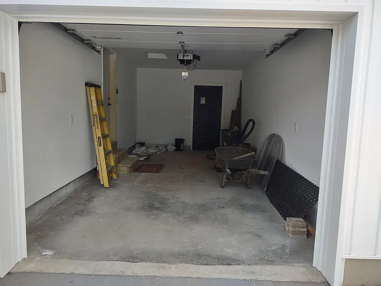 302 W Crawford Ave — Photo 60