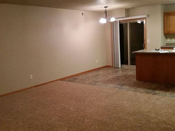 12343104_1103011106377123_718121735_o