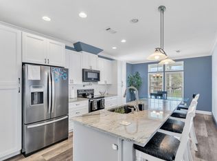 124 Plantation Blvd, Lake Worth, FL 33467