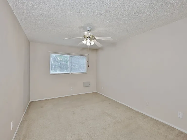 2287 Philippine Dr #29 — Photo 21