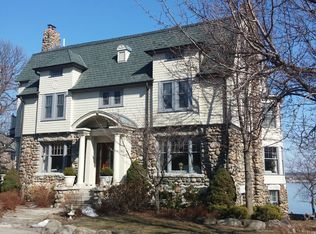 750 N Riverside Ave, Saint Clair, MI 48079