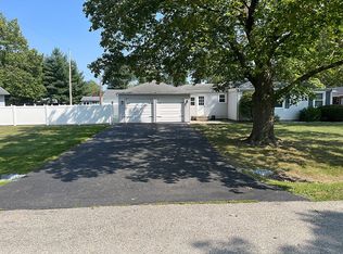 3410 E Chestnut Ave, Decatur, IL 62521