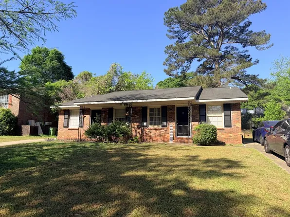 6033 Warm Springs Ct, Columbus, GA 31909