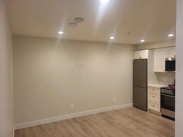 7047 Brailsford Pl — Photo 5