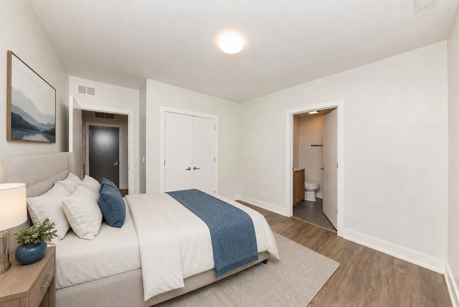 2 bed, 1000 sqft, $2,795 — Photo 4