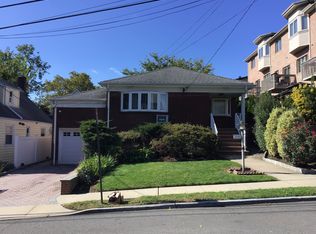 218 Greenmount Ave #1, Cliffside Park, NJ 07010