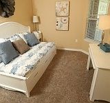 Guest bedroom