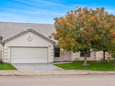 27651 Powell Dr, Highland, CA, 92346