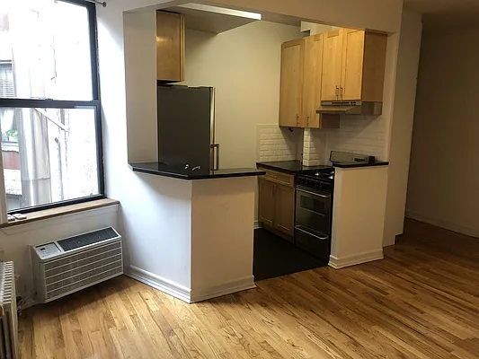 Rented by Waverly Realty Associates | media 12