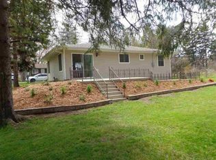 7441 Southwood Rd, Lexington, MI 48450