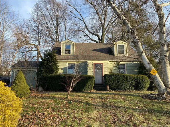 80 Baldwin St, Meriden, CT 06451