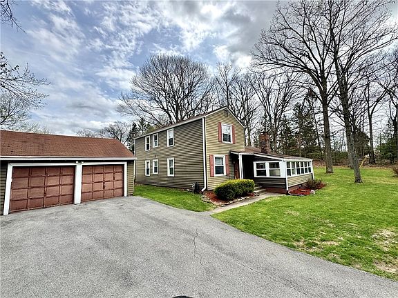 2nd image of 148 McClain Rd