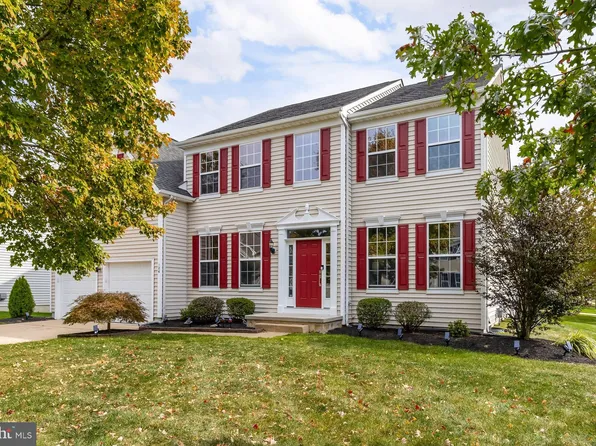 126 Foxwood Ter, Mount Royal, NJ 08061