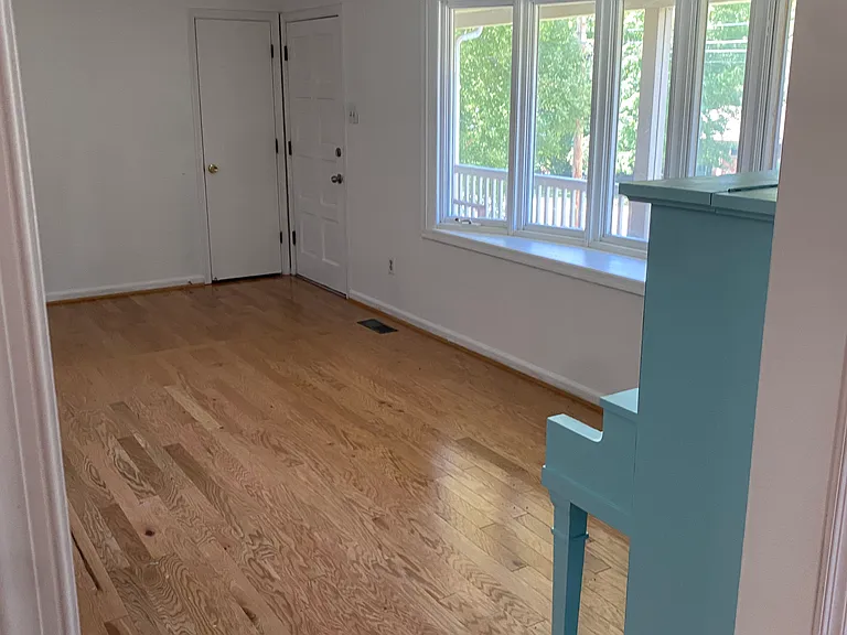 41 Laurel St — Photo 10