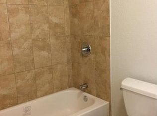 2085 NW 13th St, Miami, FL 33125