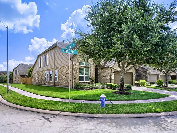 2nd image of 24238 Madrid Hill Ln