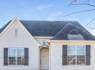 8728 Macon Rd, Cordova, TN 38016