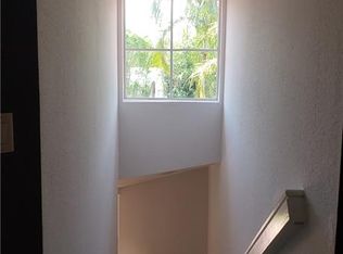 400 Diamond Cir APT 404, Naples, FL 34110