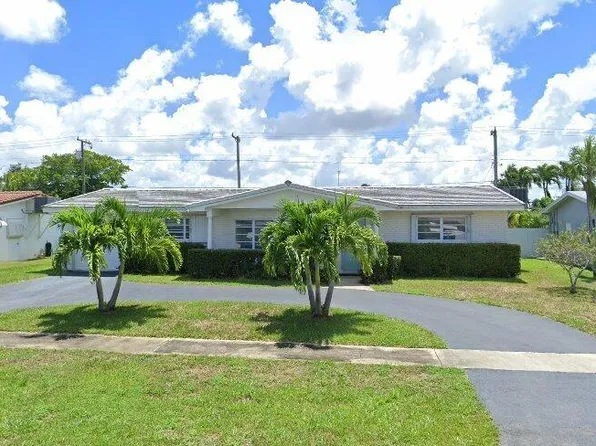 614 S Crescent Dr, Hollywood, FL 33021
