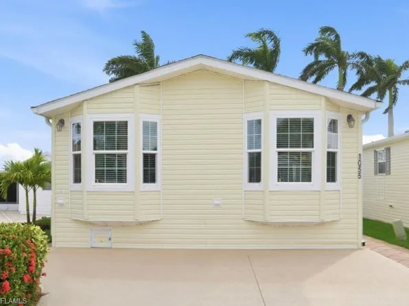 1055 Diamond Lake CIR, NAPLES, FL 34114