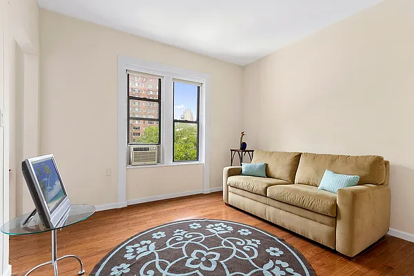 Rented by Corcoran | media 12