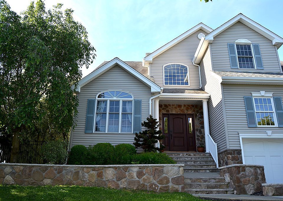 Located on quiet cul-de-sac