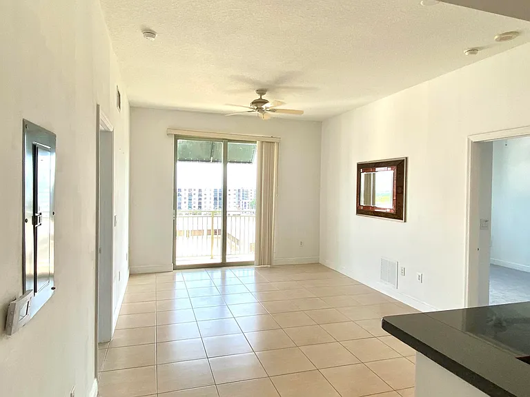 610 Clematis St #804 — Photo 2